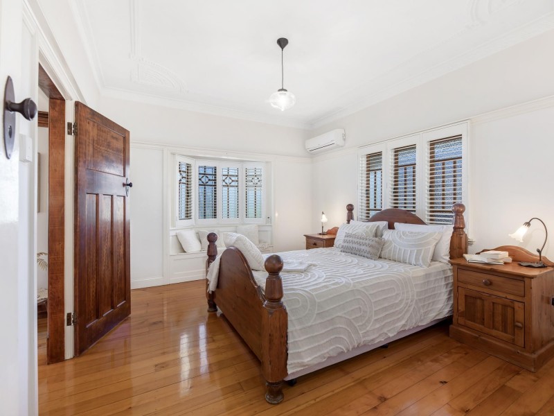 23 Premier Street, Oxley QLD 4075