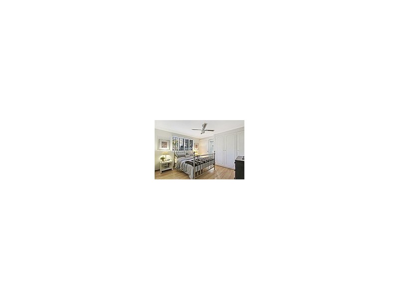 1/42 Sir Fred Schonell Drive, St Lucia QLD 4067