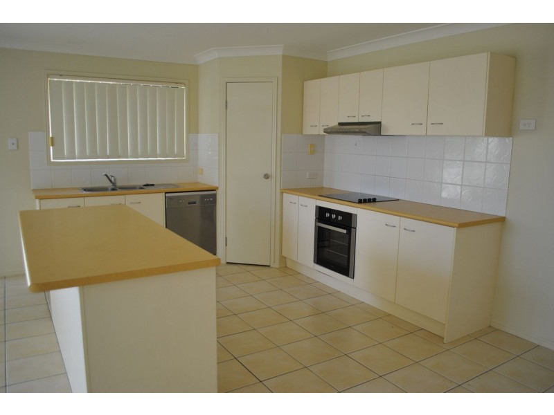 3 Amie Place, Raceview QLD 4305