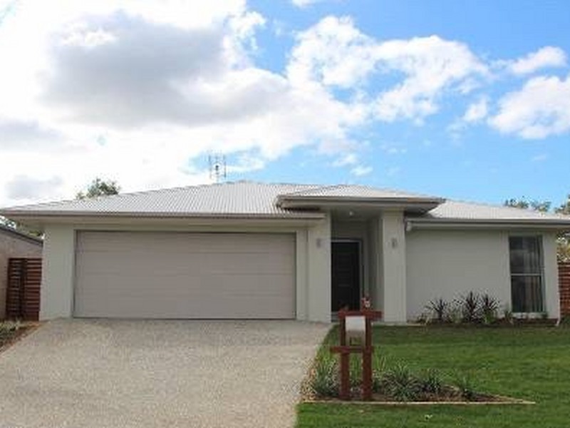 18 Paperbark Crescent, Coomera QLD 4209