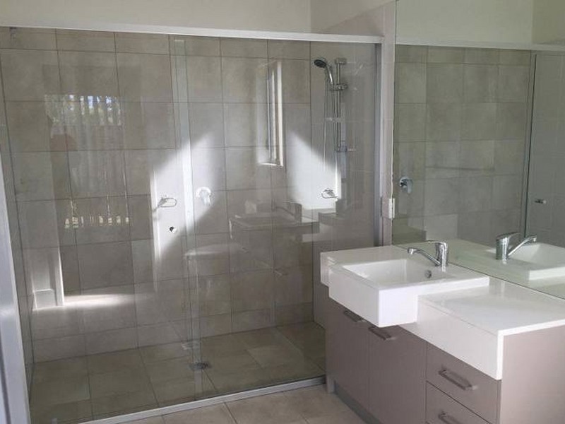 18 Paperbark Crescent, Coomera QLD 4209