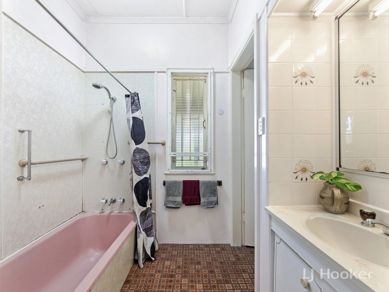 162 Chermside Road, Basin Pocket QLD 4305