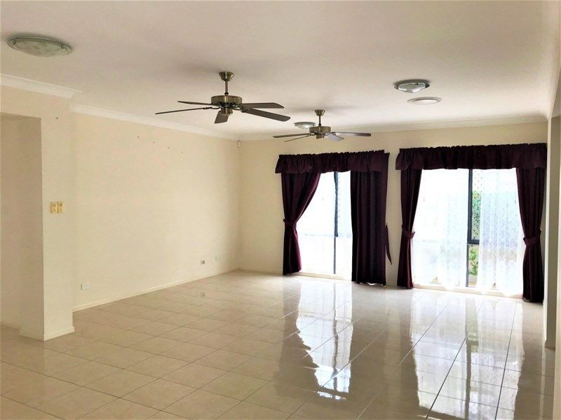 5 Coopers Close, Sinnamon Park QLD 4073