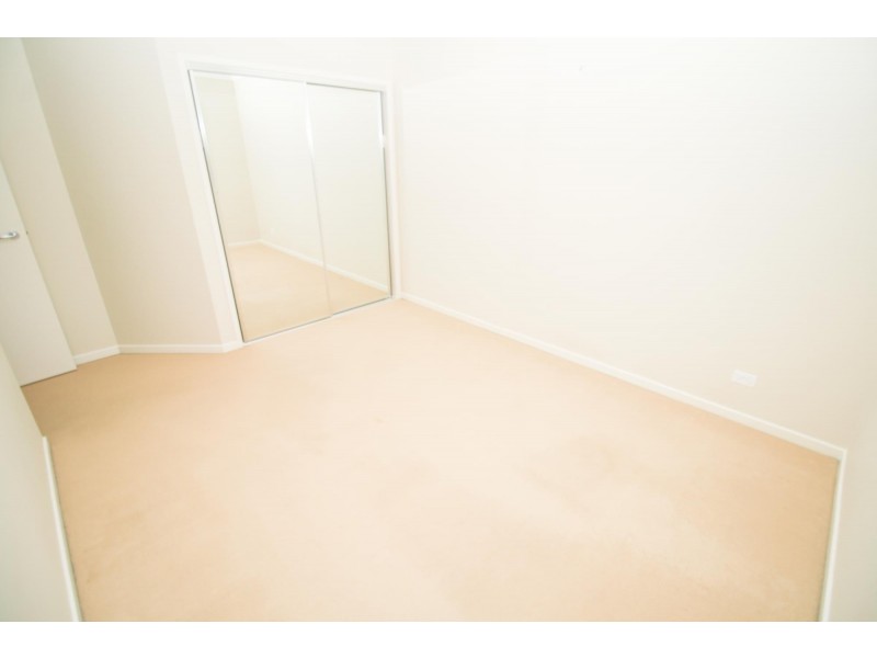 8 Denning Street, Fernvale QLD 4306