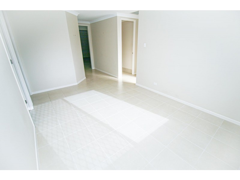 8 Denning Street, Fernvale QLD 4306