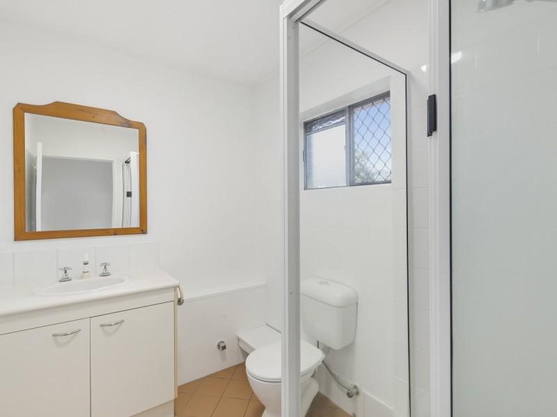 4/119 Sylvan Road, Toowong QLD 4066