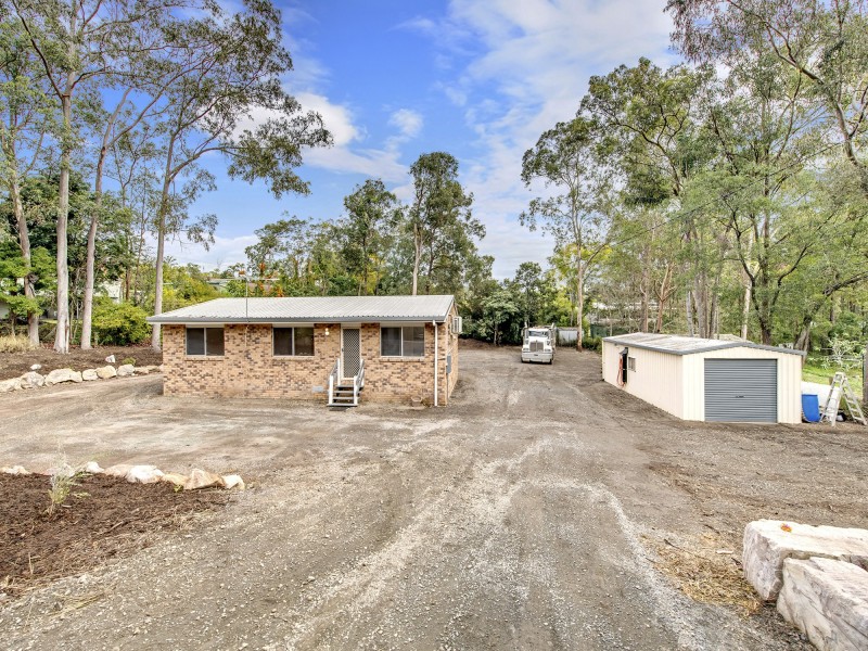 6-8 Langlands Street, Chuwar QLD 4306