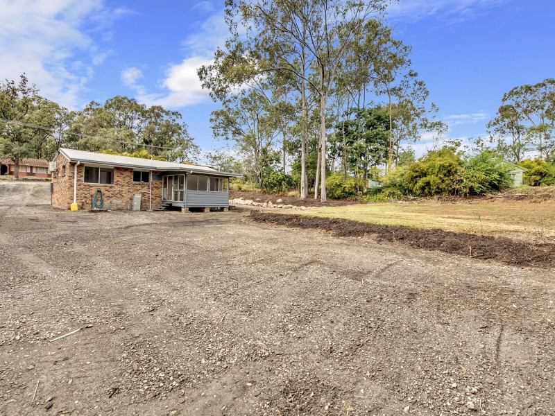 6-8 Langlands Street, Chuwar QLD 4306