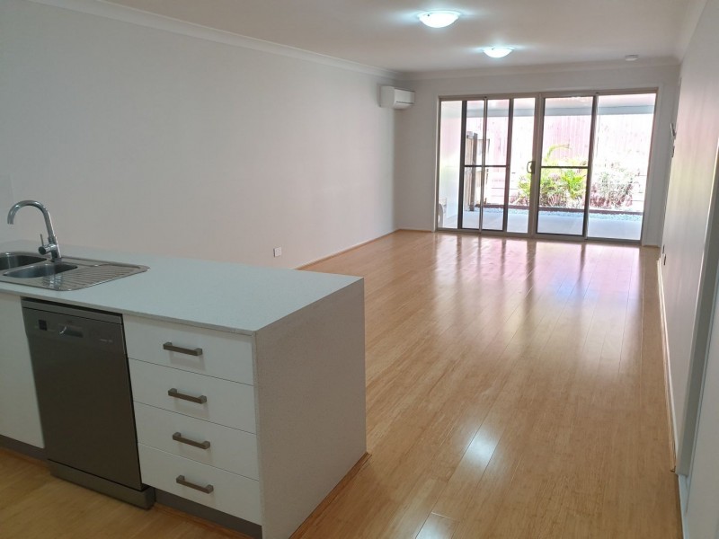 3 Edward Street, One Mile QLD 4305