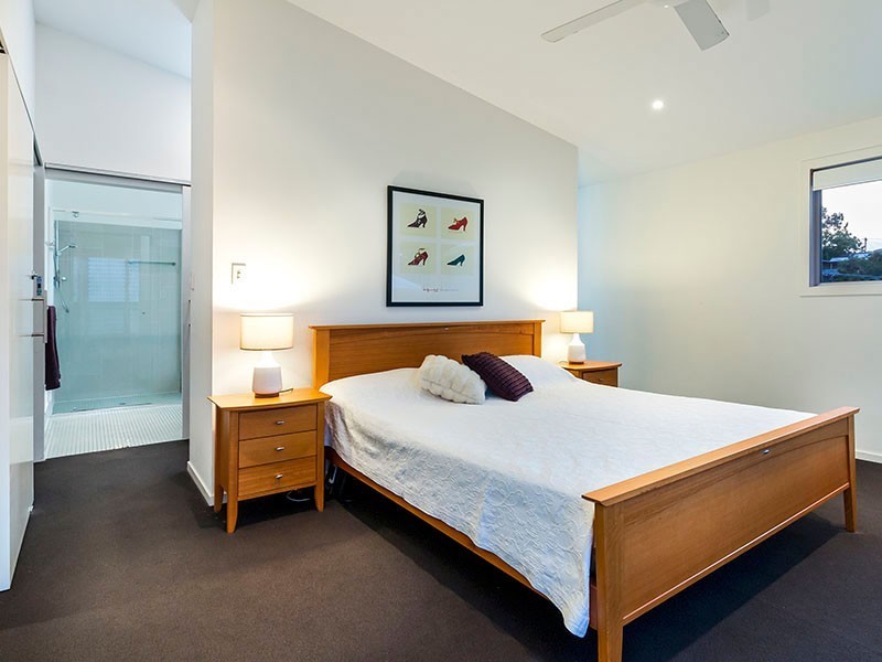 56 Accession Street, Bardon QLD 4065