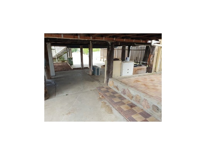 3A Edward Street, One Mile QLD 4305