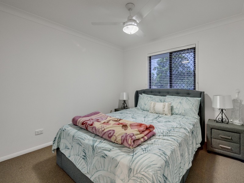 17 Darter Place, Springfield Lakes QLD 4300