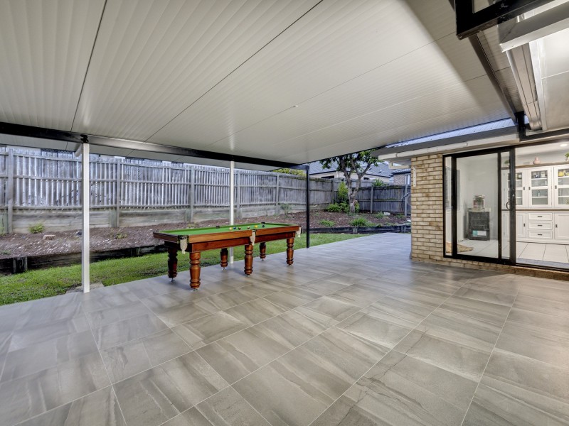 17 Darter Place, Springfield Lakes QLD 4300