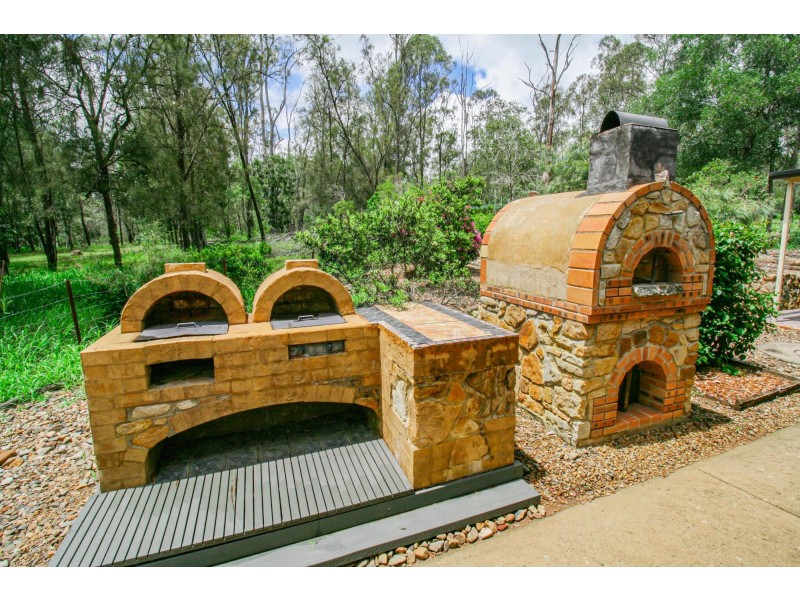 115 Beacon Road, Lowood QLD 4311