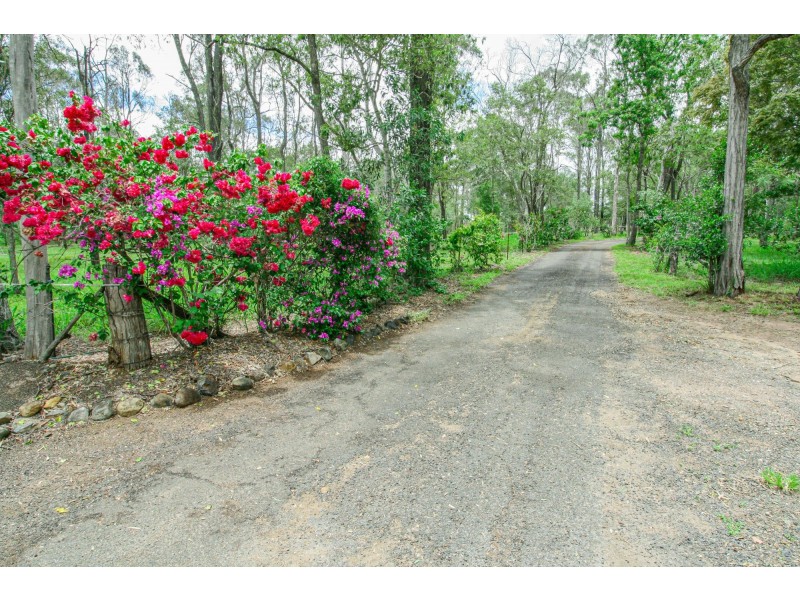 115 Beacon Road, Lowood QLD 4311