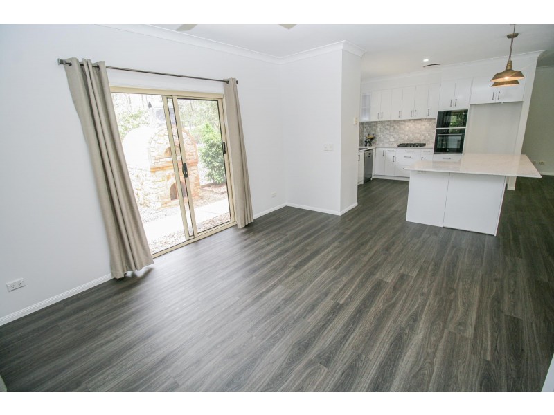 115 Beacon Road, Lowood QLD 4311