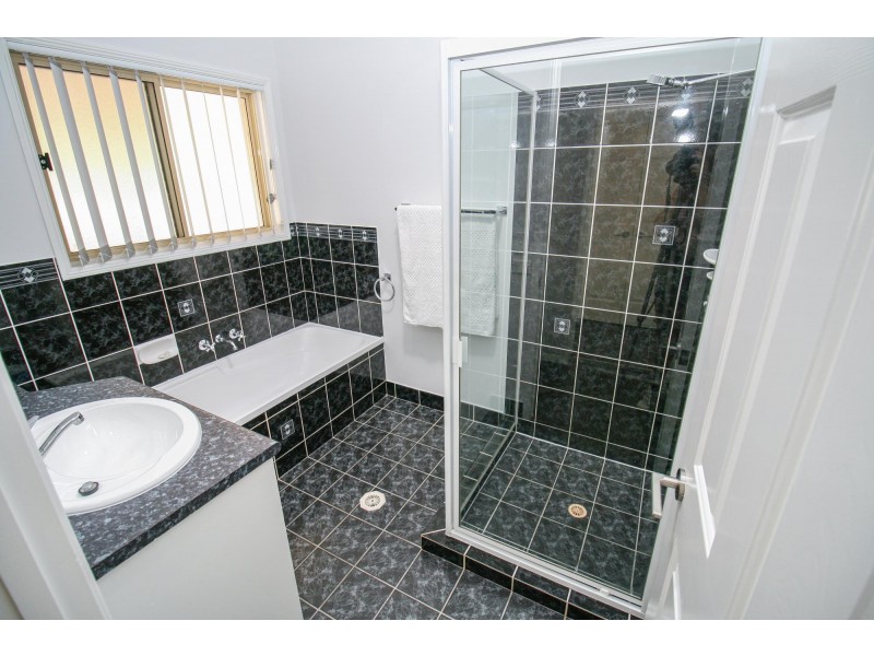 115 Beacon Road, Lowood QLD 4311