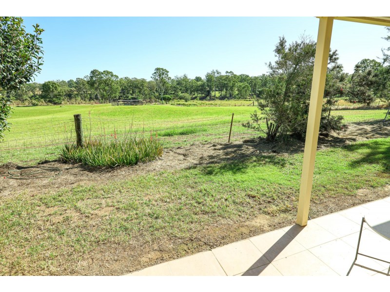 22 Harpeng Road, Wivenhoe Pocket QLD 4306
