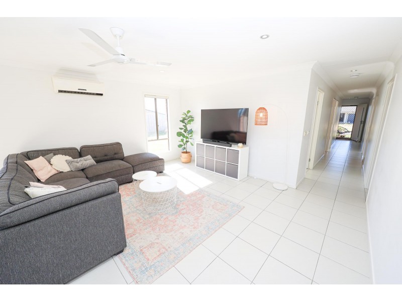 36 Peregrine Drive, Lowood QLD 4311