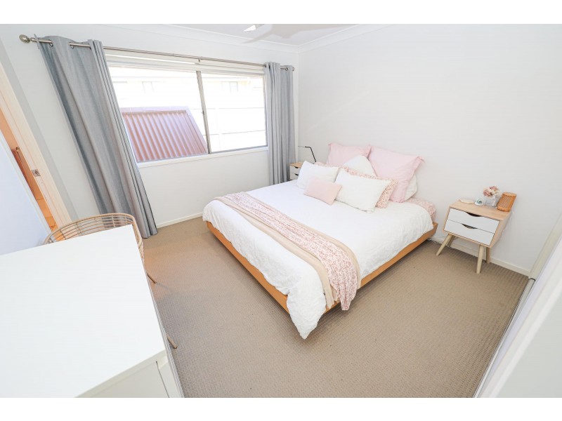 36 Peregrine Drive, Lowood QLD 4311