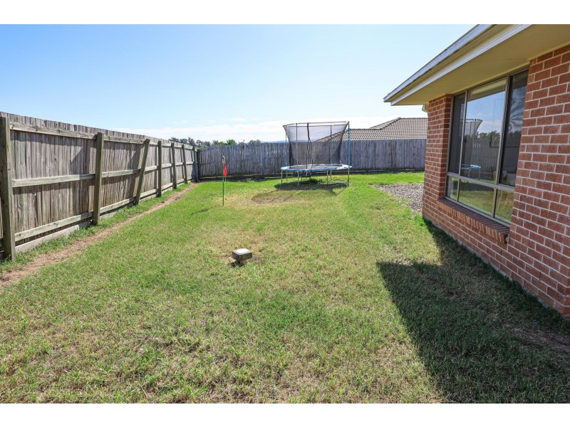 36 Peregrine Drive, Lowood QLD 4311