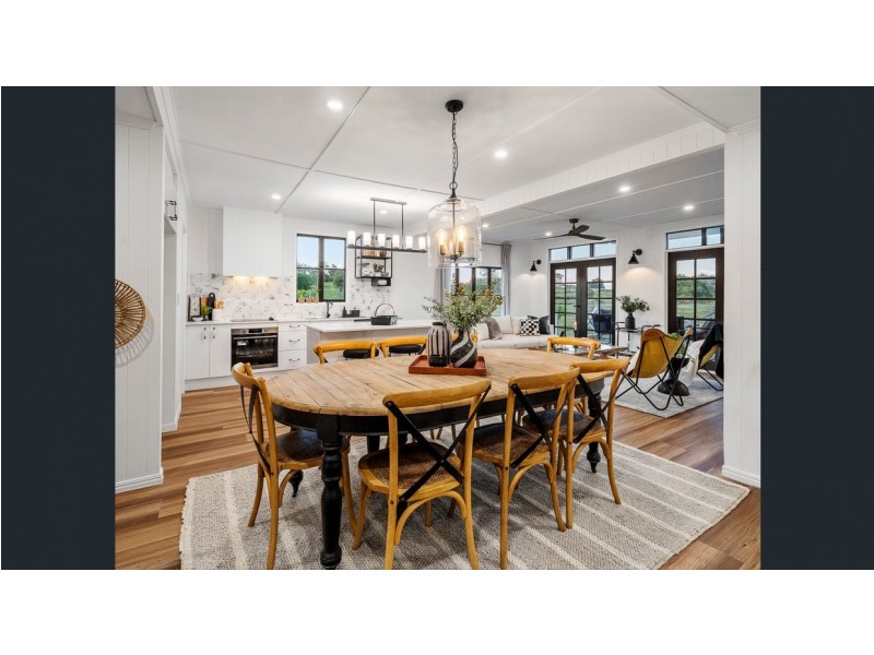 10 Thallon Road, Hatton Vale QLD 4341