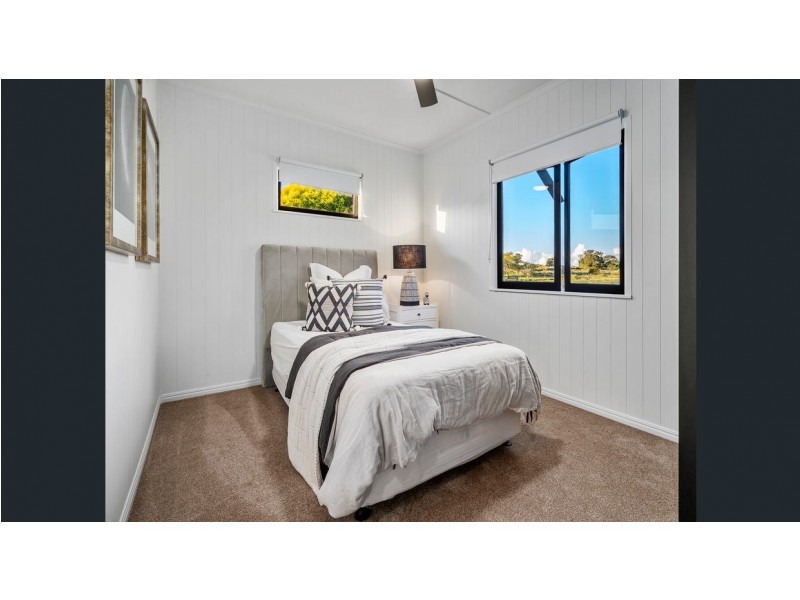 10 Thallon Road, Hatton Vale QLD 4341