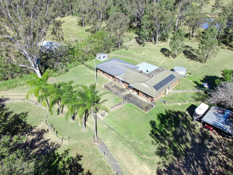 359 Willaura Drive, Mount Hallen QLD 4312