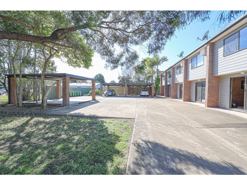 10 Bergins Hill Road, Bundamba QLD 4304