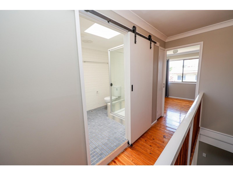 10 Bergins Hill Road, Bundamba QLD 4304