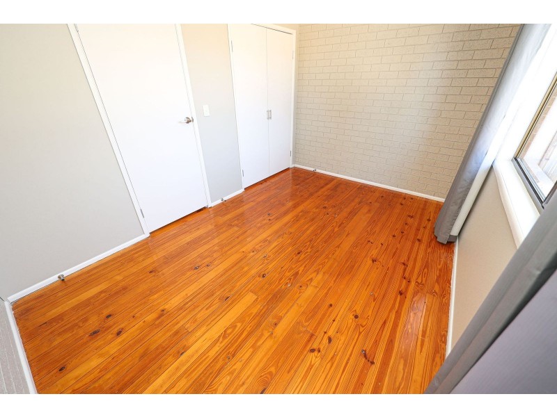 10 Bergins Hill Road, Bundamba QLD 4304