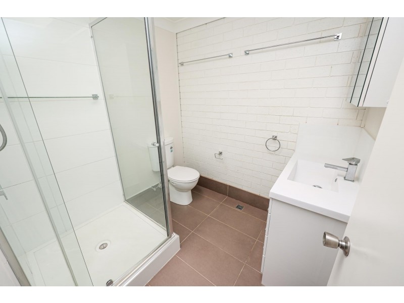 10 Bergins Hill Road, Bundamba QLD 4304