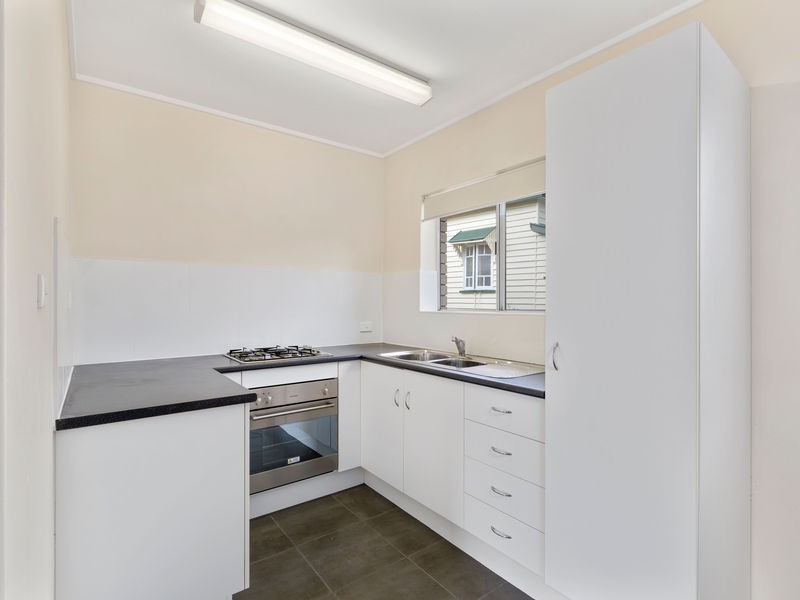 9 Manson Parade, Yeronga QLD 4104