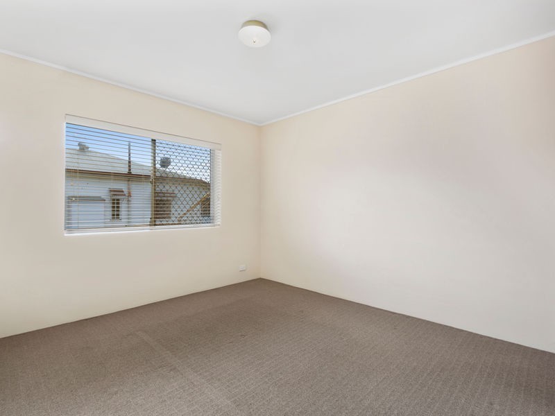 9 Manson Parade, Yeronga QLD 4104