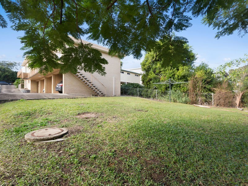 9 Manson Parade, Yeronga QLD 4104