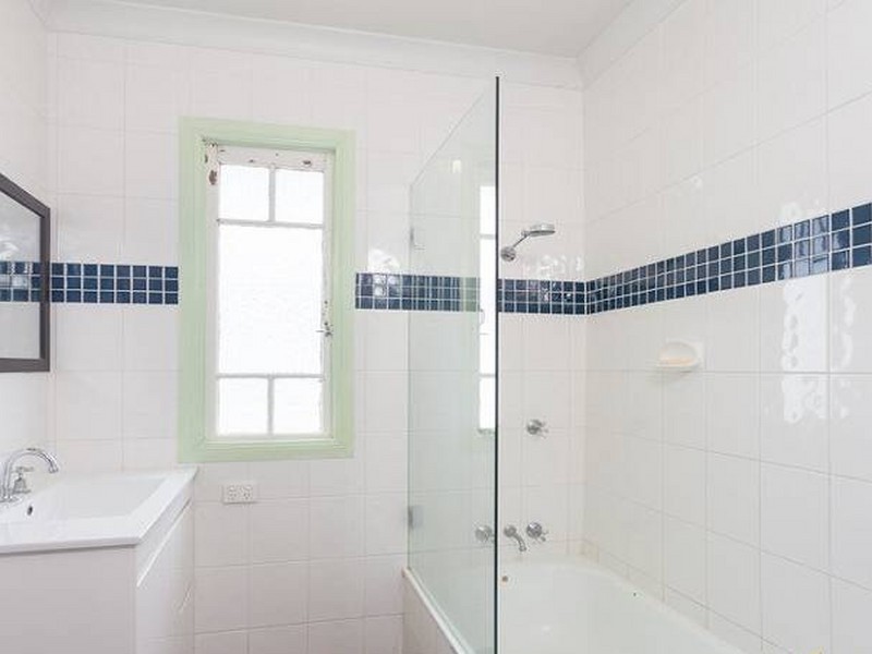 188 Graceville Ave, Graceville QLD 4075