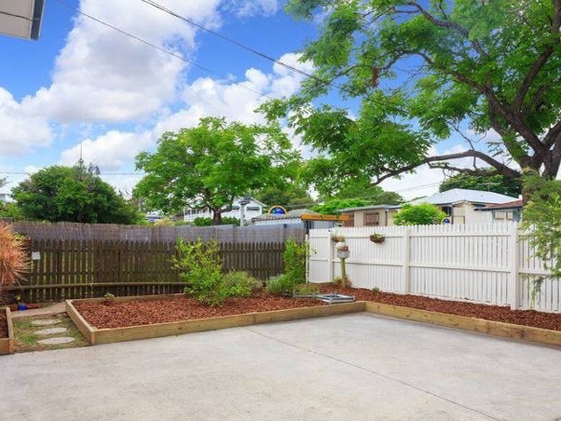 188 Graceville Ave, Graceville QLD 4075