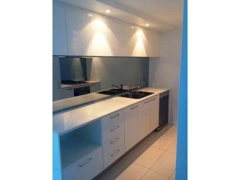 Apartment 106/3 Compass Drive, Biggera Waters QLD 4216