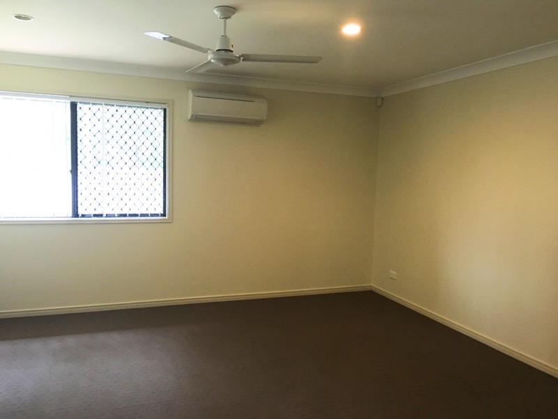 9 St Ives Circuit, Forest Lake QLD 4078