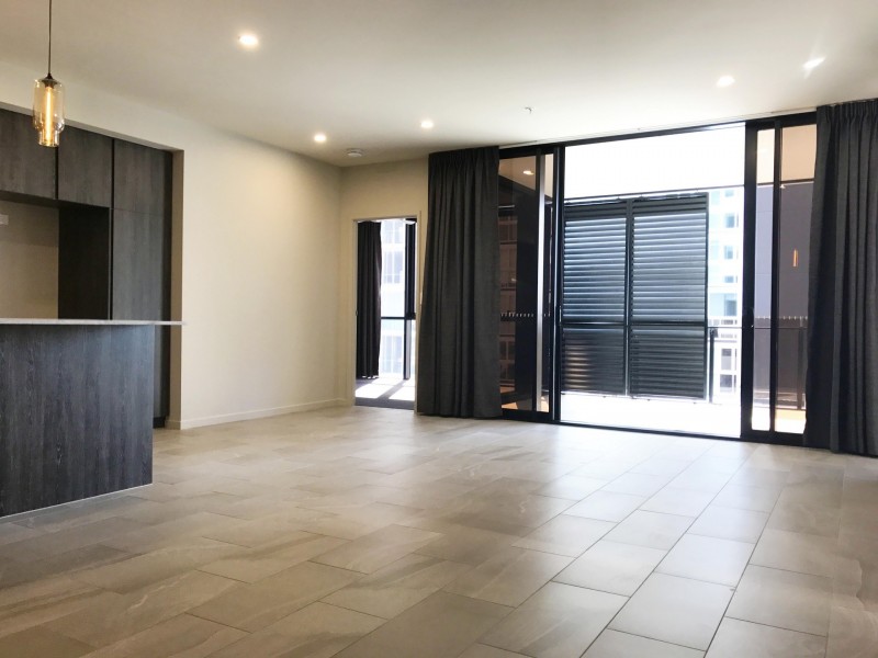 Apartment 517/27 Commercial Road, Newstead QLD 4006