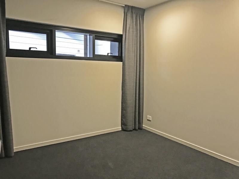 Apartment 517/27 Commercial Road, Newstead QLD 4006