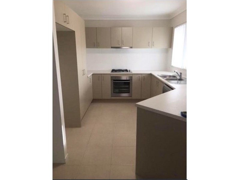 4 Maybush Way, Pimpama QLD 4209