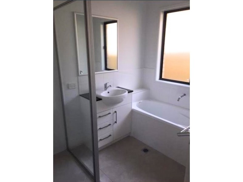 4 Maybush Way, Pimpama QLD 4209