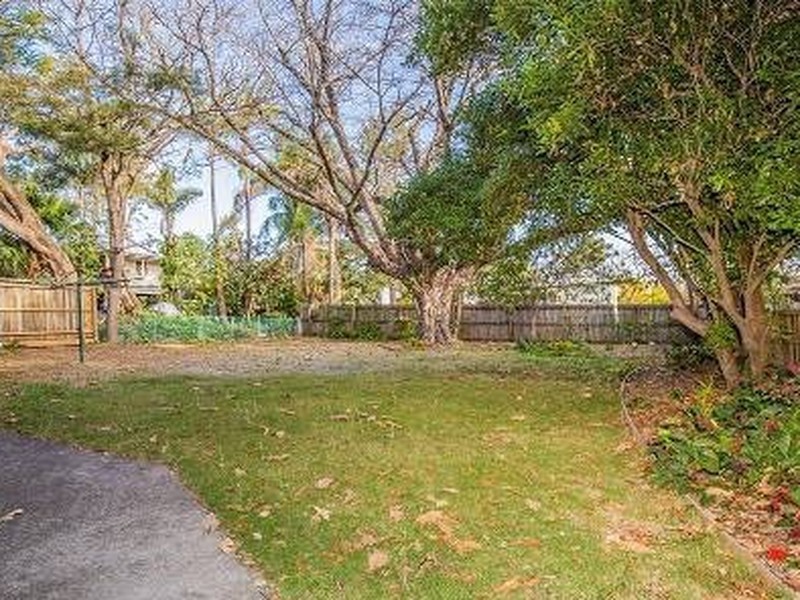 21 Stamford Street, Yeerongpilly QLD 4105