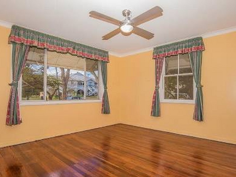 21 Stamford Street, Yeerongpilly QLD 4105