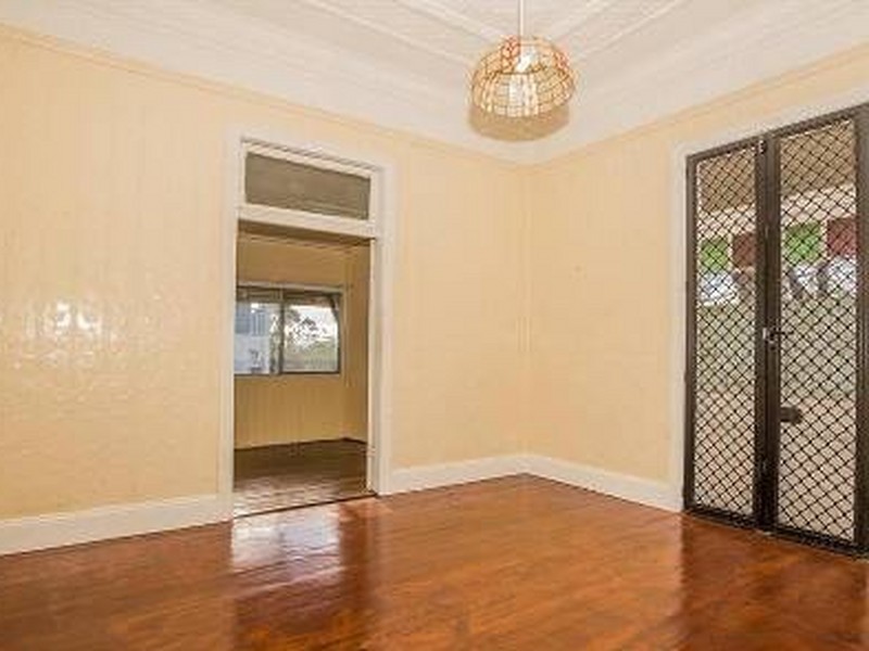 21 Stamford Street, Yeerongpilly QLD 4105