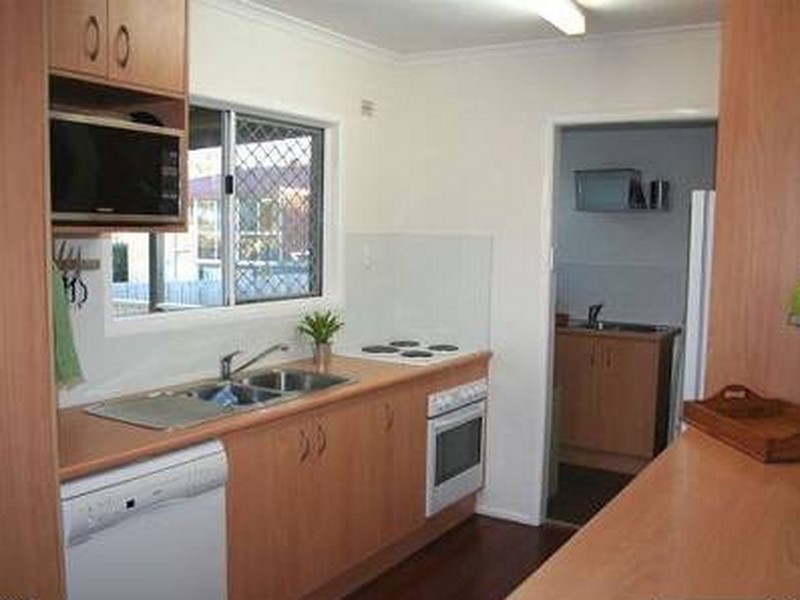 85 Irwin Terrace, Oxley QLD 4075