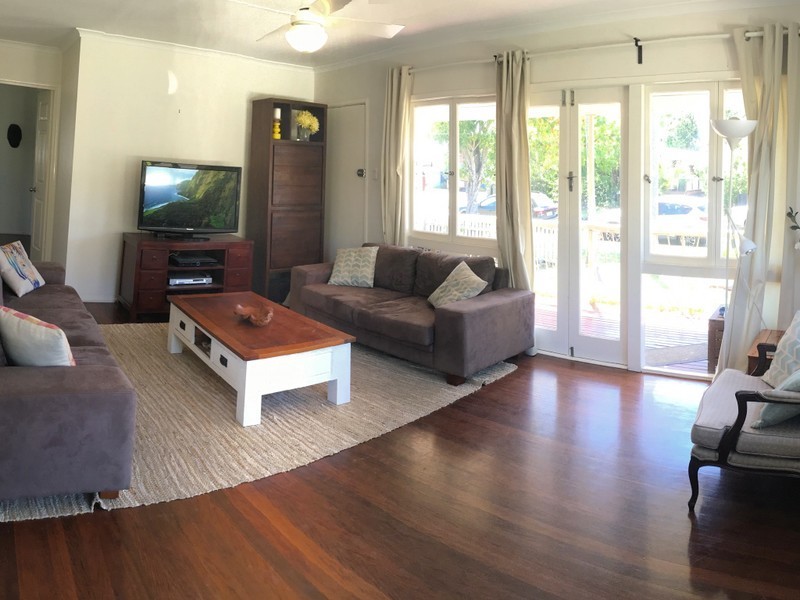 85 Irwin Terrace, Oxley QLD 4075