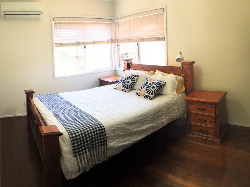 85 Irwin Terrace, Oxley QLD 4075