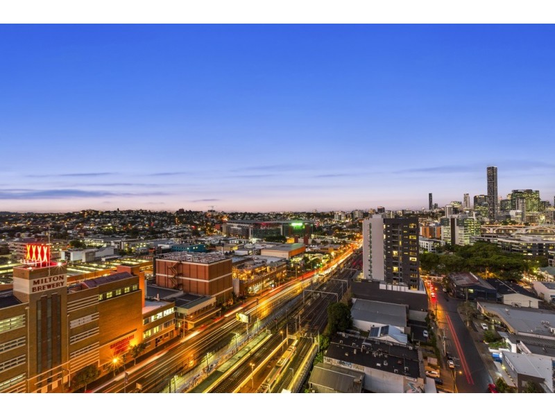 1807/55 Railway Terrace, Milton QLD 4064